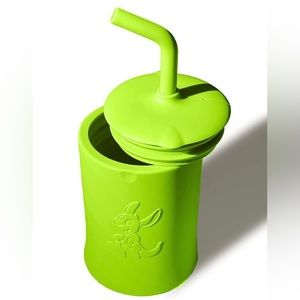 Kangookid Silicone Straw Cup for kids/toddlers - 6.5 oz. - green.